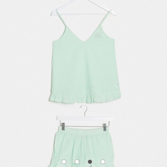 ASOS Maternity cami & short seersucker pjs - Picture 3 of 7